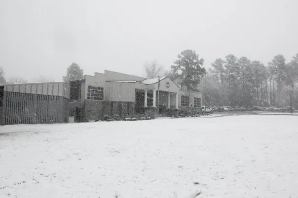 Auburn SigEp house in the snow.
